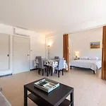 Le Suzy By Interhome Appartement Cavalaire-sur-Mer
