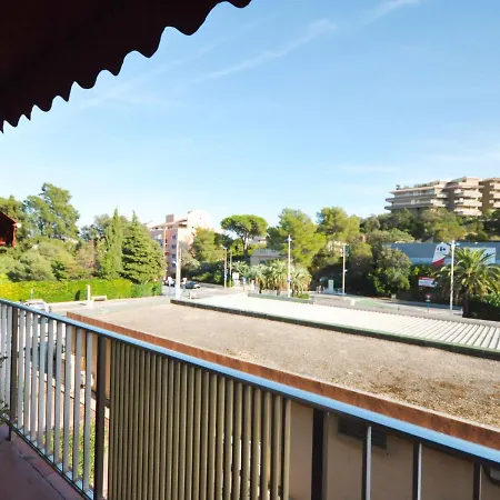 Apartment Le Suzy By Interhome Cavalaire-sur-Mer